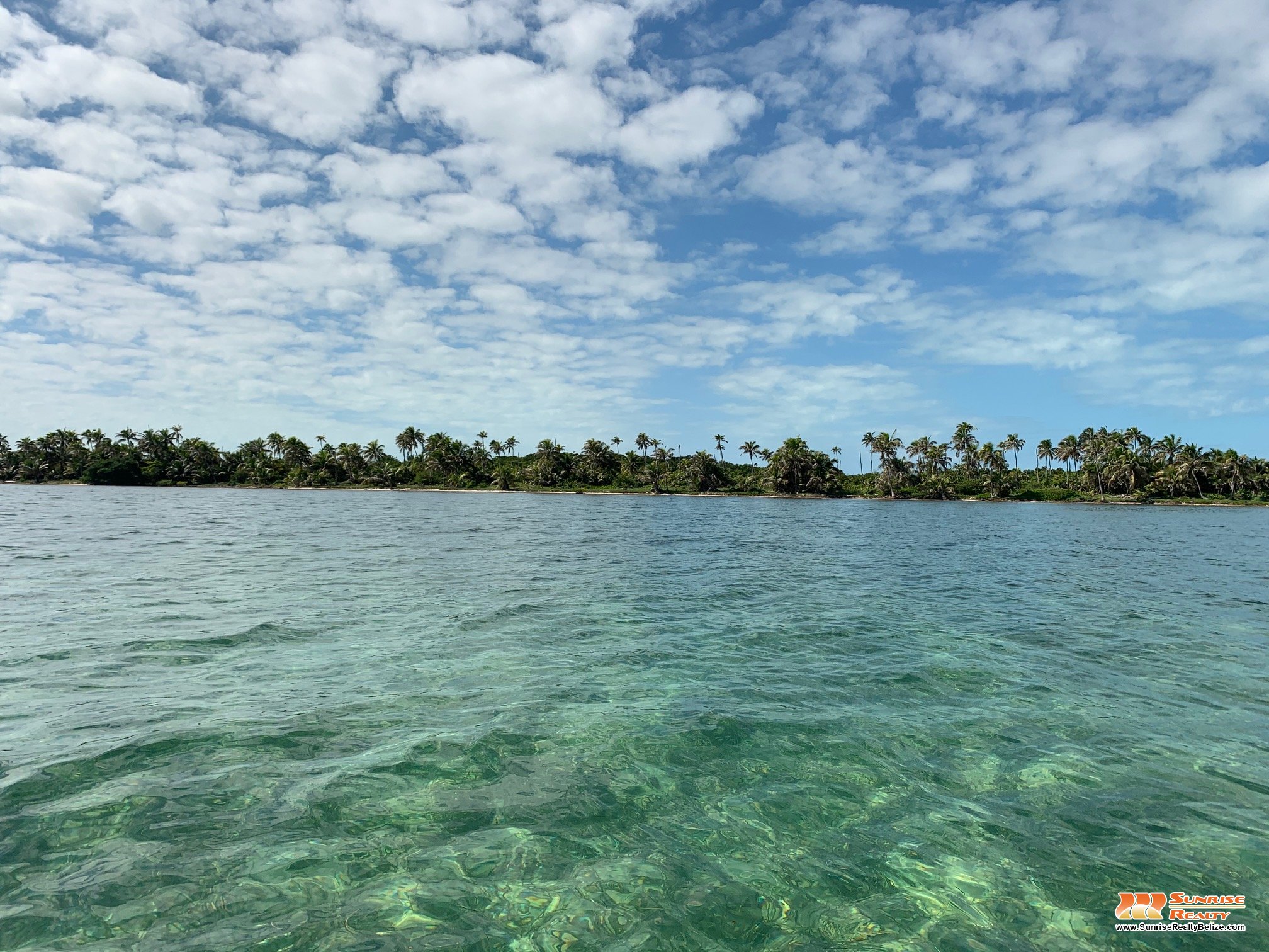 116 ft of Beachfront in Bacalar Chico – New Listing!