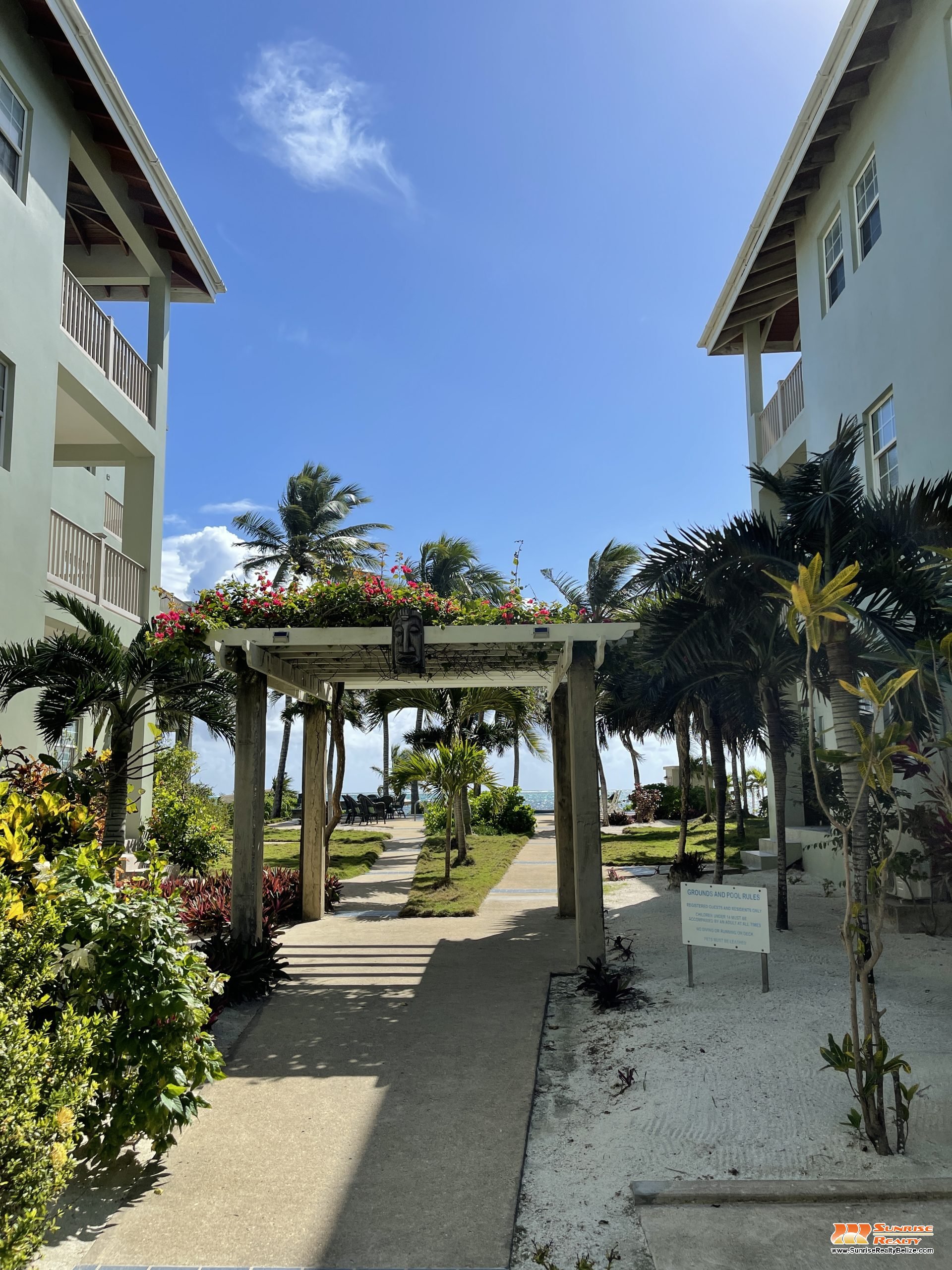 Bermuda Beach D1 – New Listing!