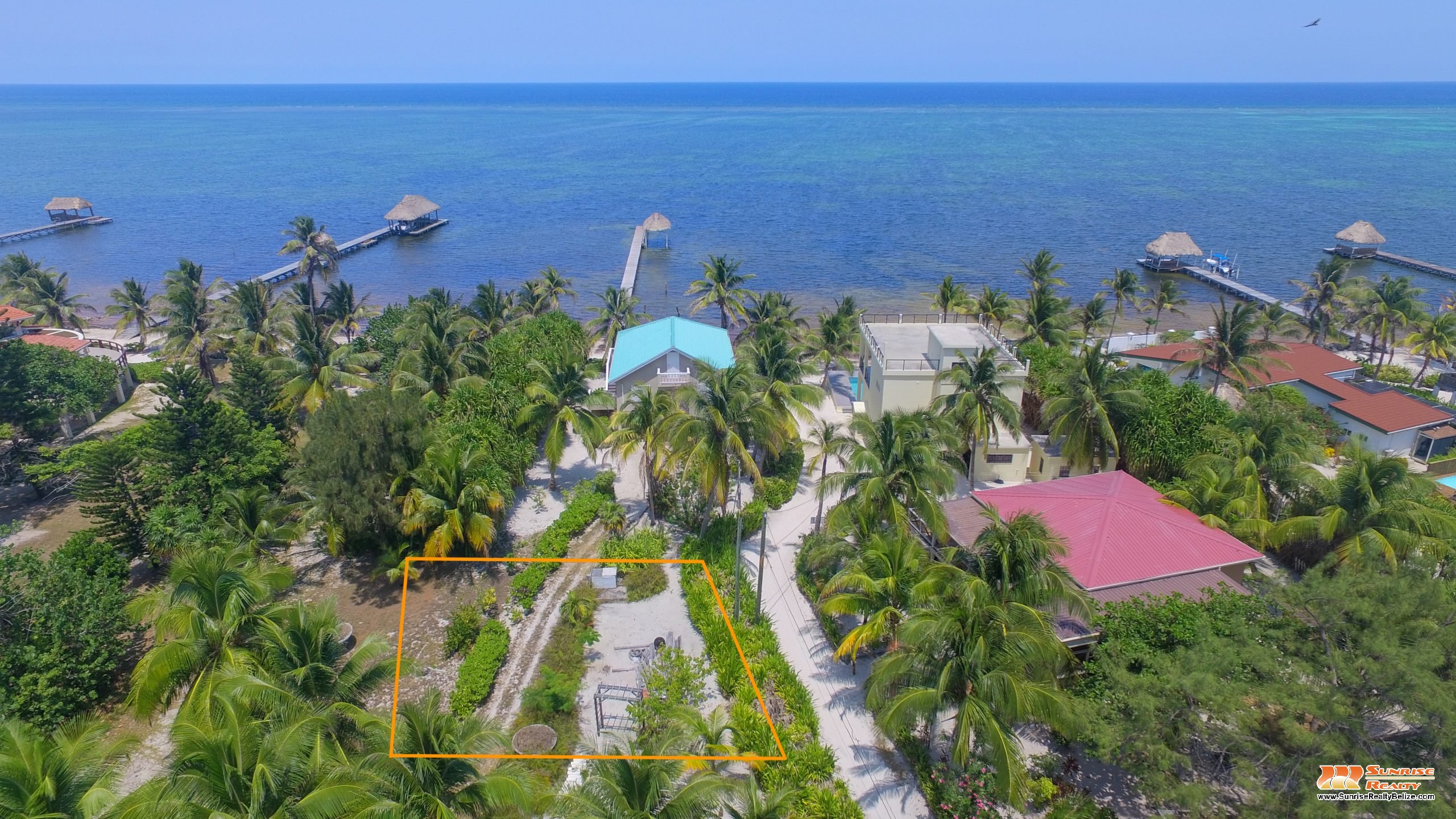 Playa Blanca Homesite 130 Ft from the Caribbean – New Listing!