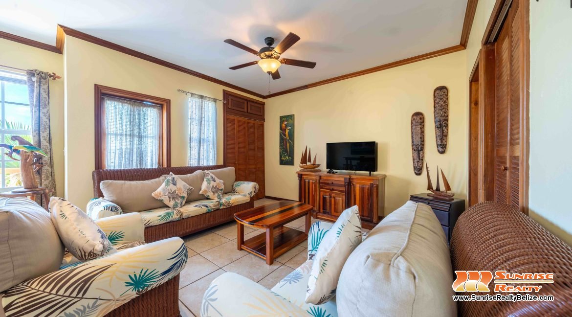 Ambergris Lake Villas B6-2