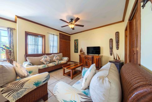 Ambergris Lake Villas B6-2