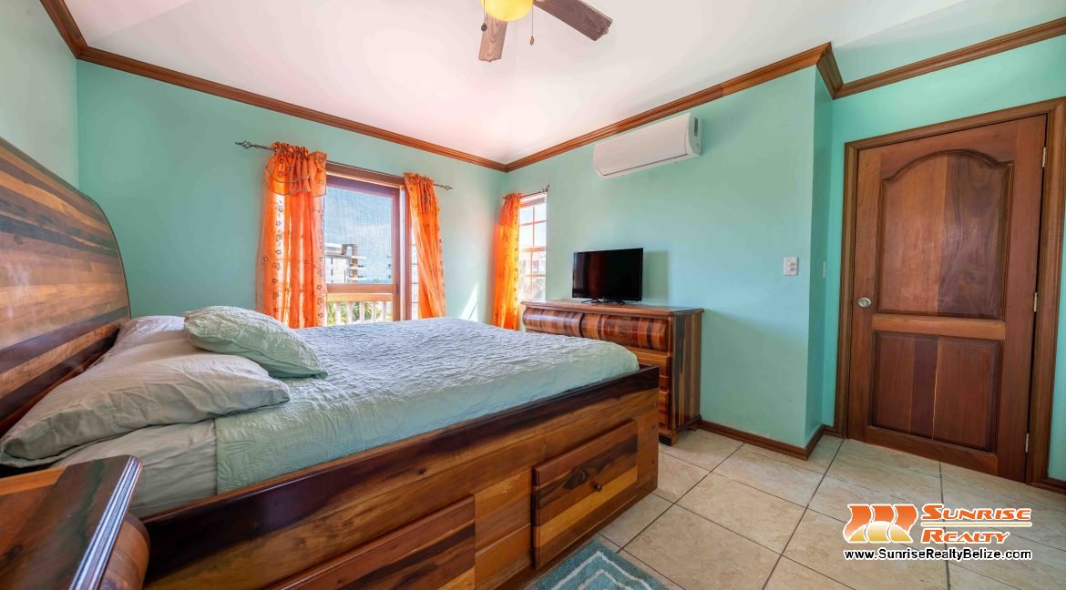 Ambergris Lake Villas B6-25