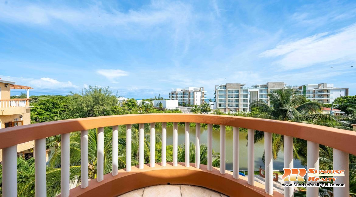 Ambergris Lake Villas B6-27