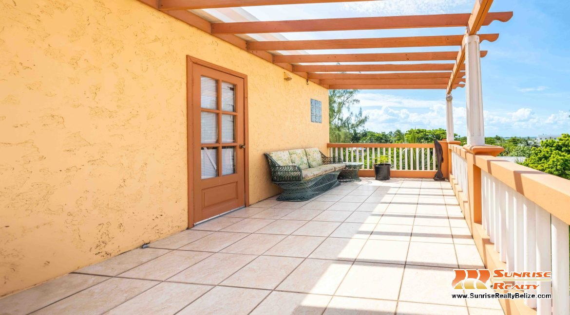 Ambergris Lake Villas B6-36