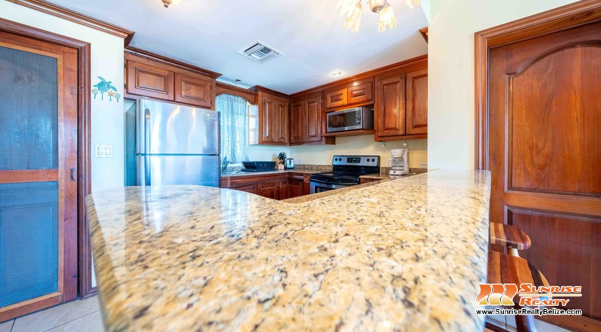 Ambergris Lake Villas B6-6