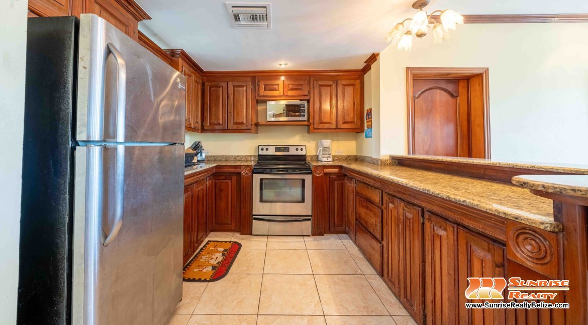 Ambergris Lake Villas B6-7
