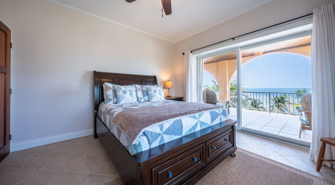 Oceanaire-26