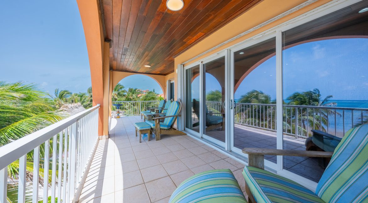 Oceanaire-3