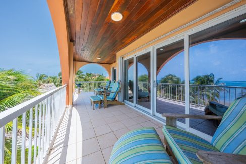 Oceanaire-3