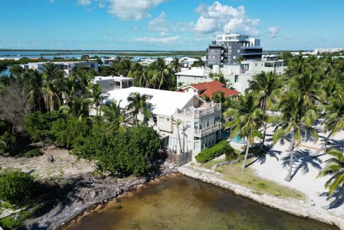 bermuda-landing-b5-33