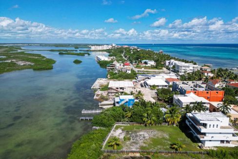 las-uvas-residences-luxury-condos-15