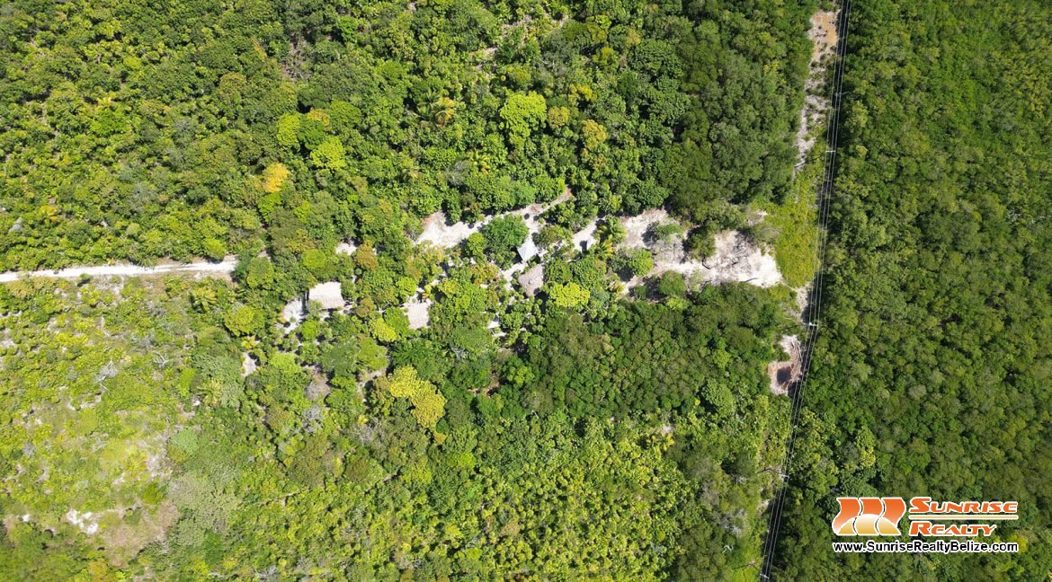el-rancho-en-los-cocos-01